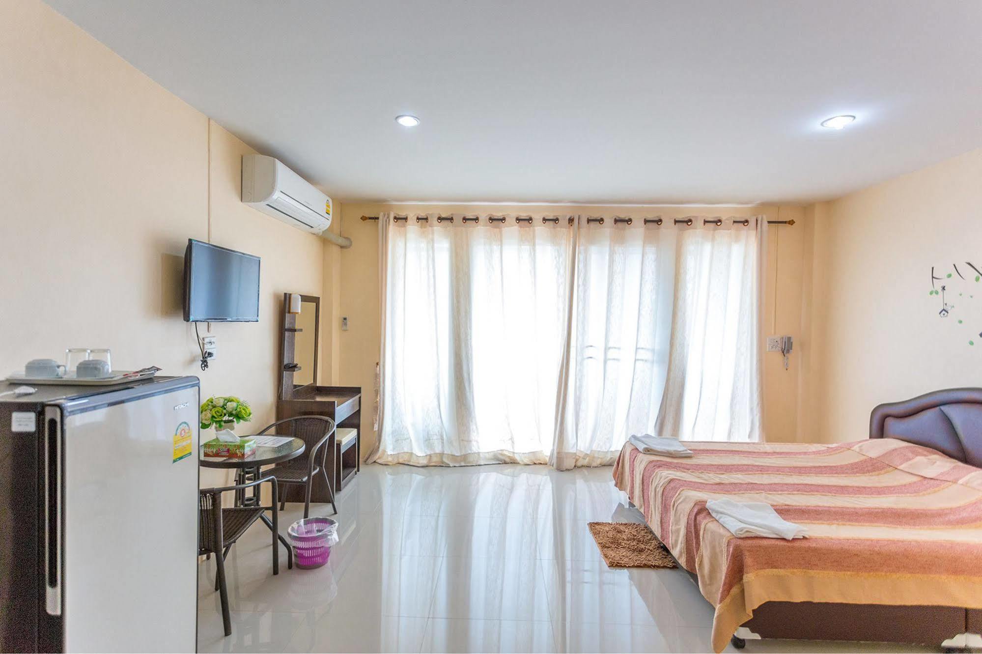 Phet Ngam Hotel Mae Sai Exterior foto