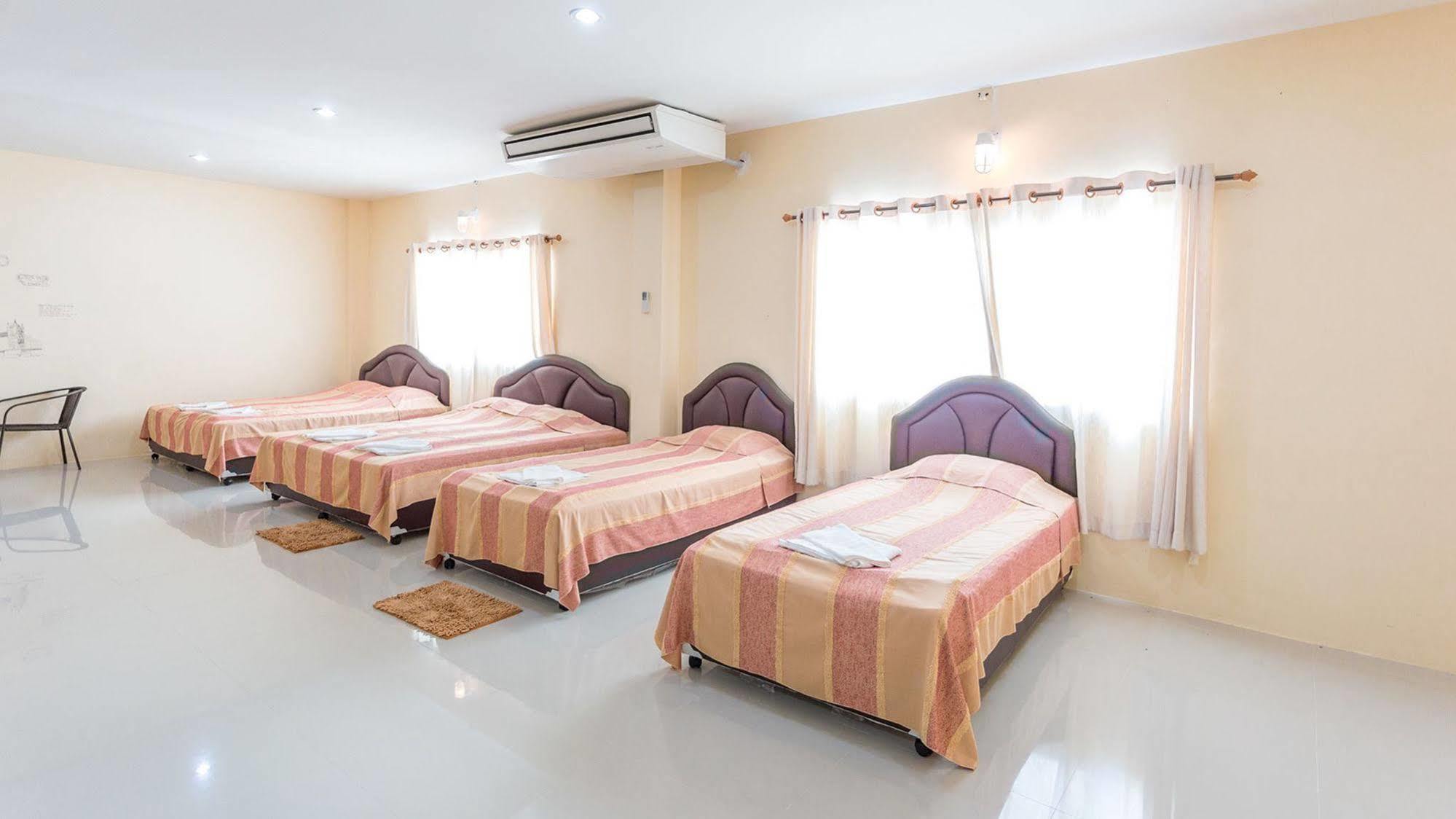 Phet Ngam Hotel Mae Sai Exterior foto